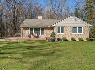 523 Townsbury Rd, Great Meadows, NJ 07838