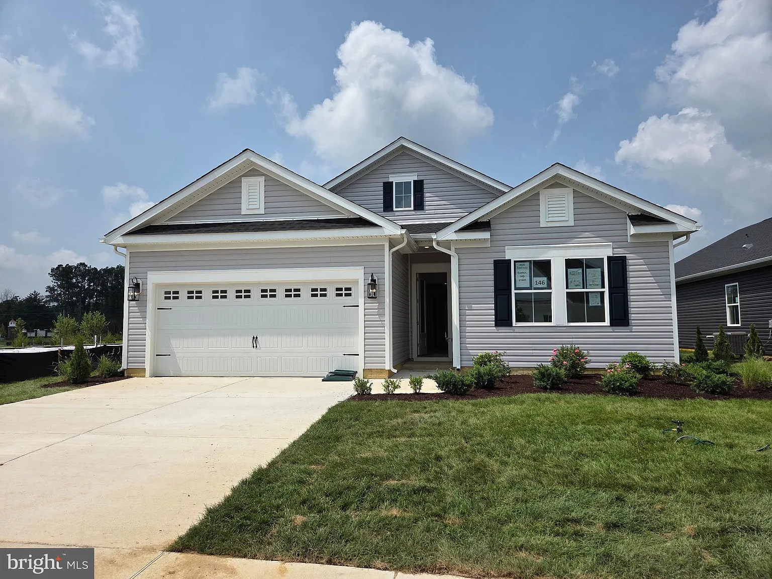 3 bed, 2.0 bath, 1939 sqft, $3,500 — Photo 1