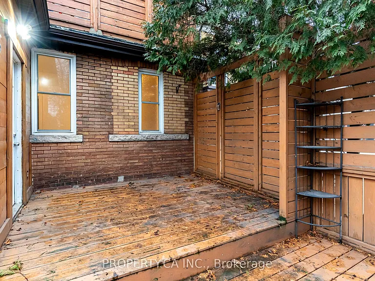 136 Ontario Ave #1 — Photo 27