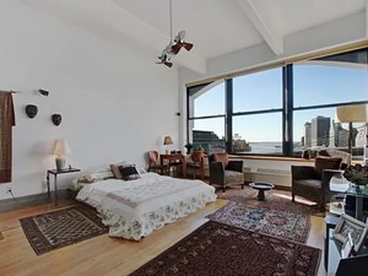 Rented by Corcoran | media 32