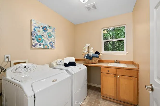 2124 146th Pl SW — Photo 13