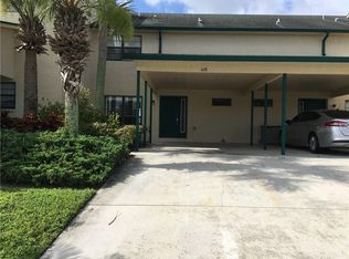 628 Yardarm Dr #14, Apollo Beach, FL 33572