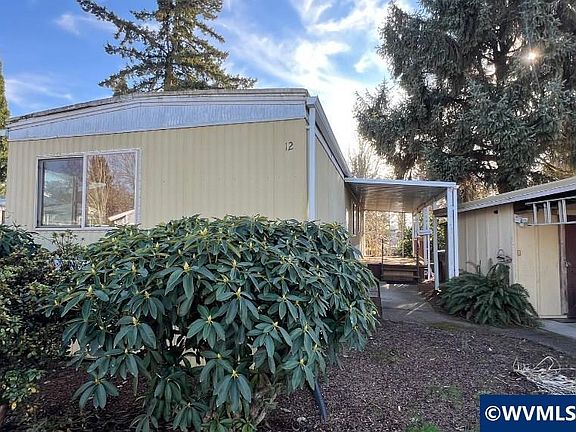 2nd image of 1905 Waverly Dr SE Unit 12