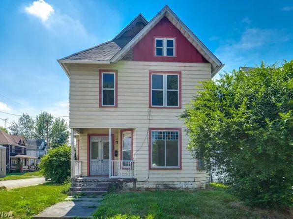 949 S Arch Ave, Alliance, OH 44601