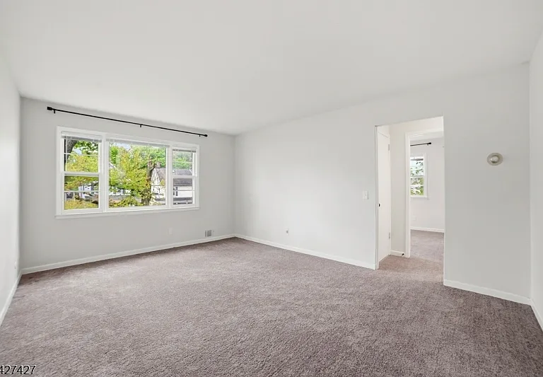 59 Bernards Ave #B — Photo 6