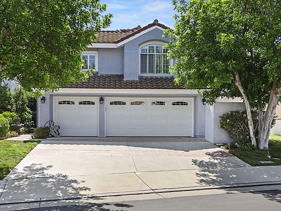 2nd image of 24652 Vista Cerritos