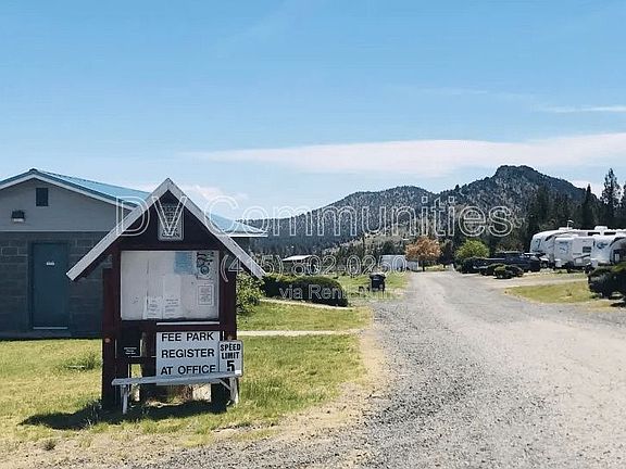 4th image of 14900 SE Juniper Canyon Rd #4