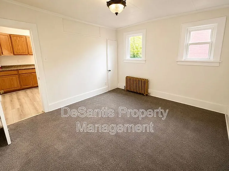 144 Sumner Ave #144 SUMNER AVE — Photo 6