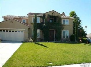 1275 Revelle Dr, Dixon, CA