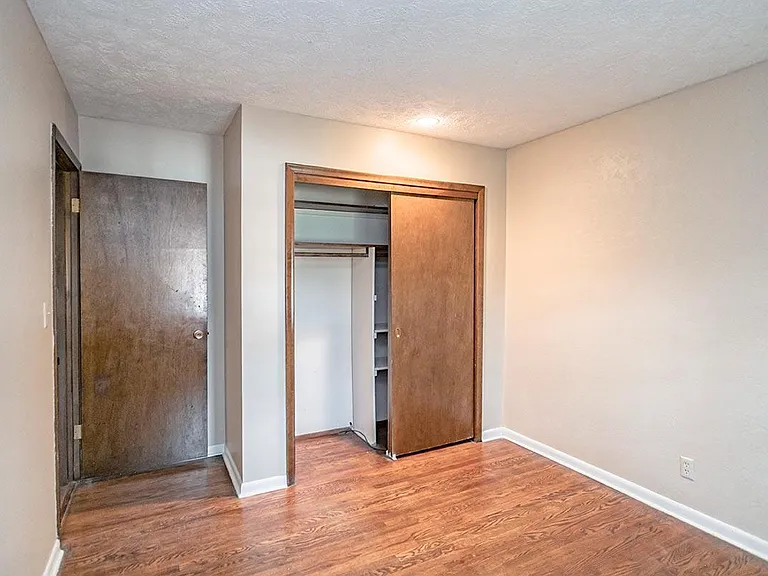 4010 Teri Ln — Photo 12