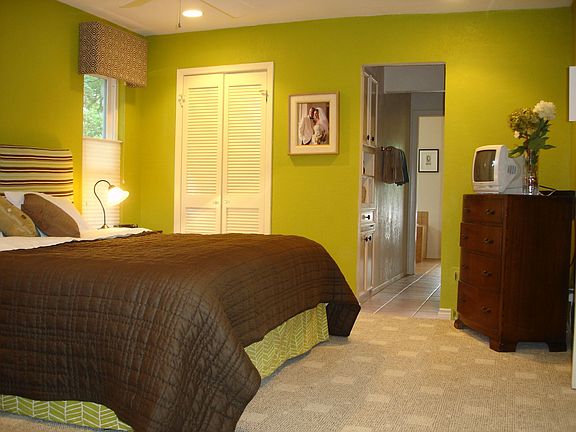 Master BR with walk-in closet