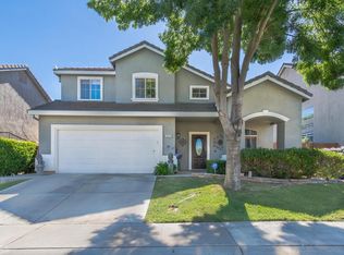 9539 Diamond Point Ln, Elk Grove, CA 95758