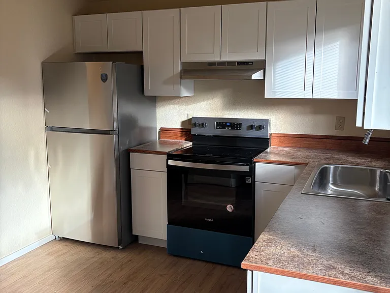 3922 Rucker Ave #6 — Photo 3