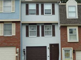 205 Bonnie Brae Dr, Moon Twp, PA