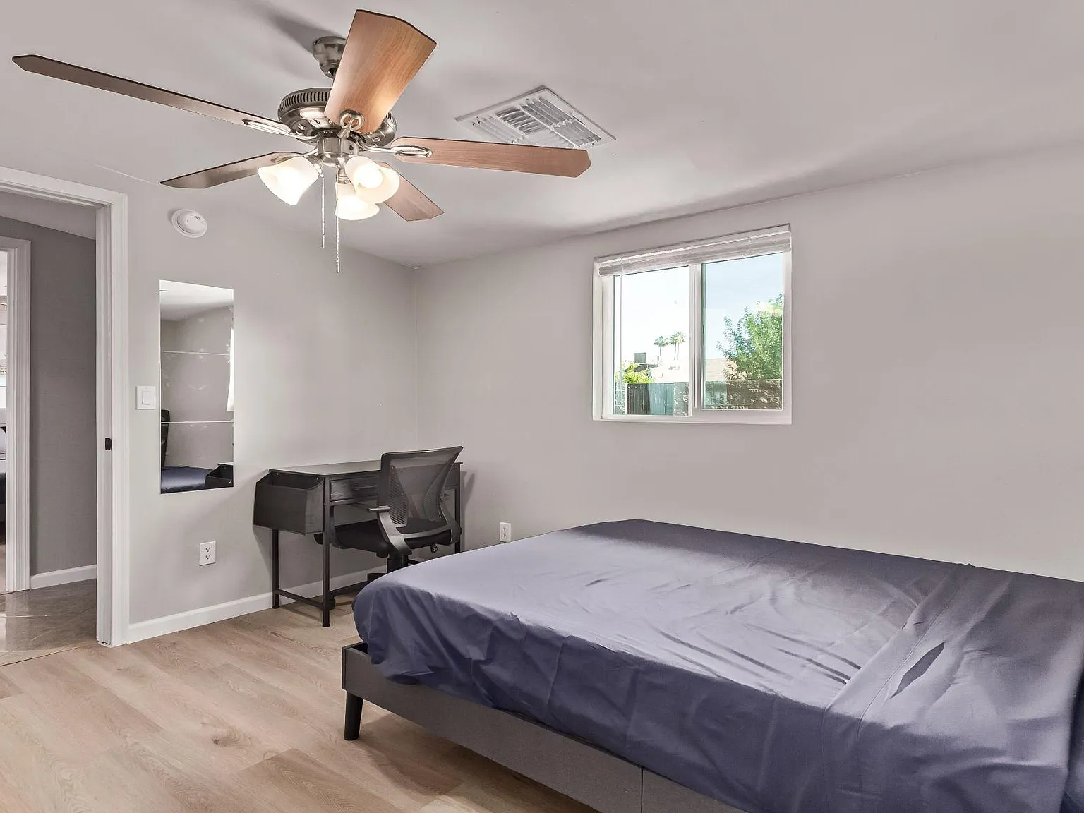 4 bed, 3.0 bath, 2125 sqft, $771 — Photo 3