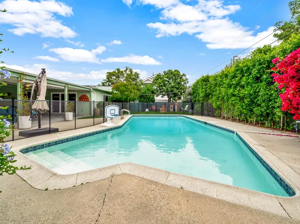 6459 Longridge Ave, Van Nuys, CA 91401