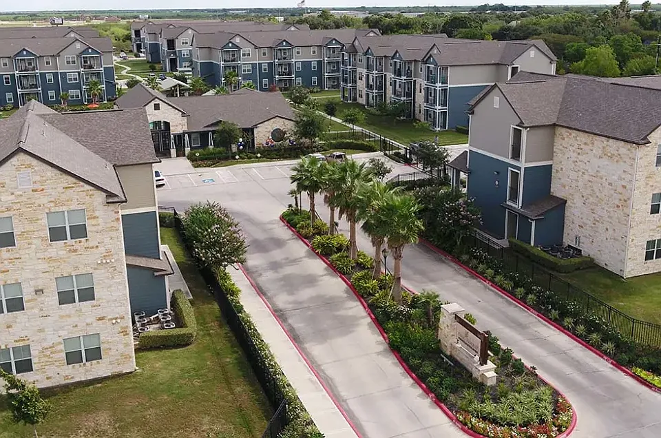 Oak Forest Apartments