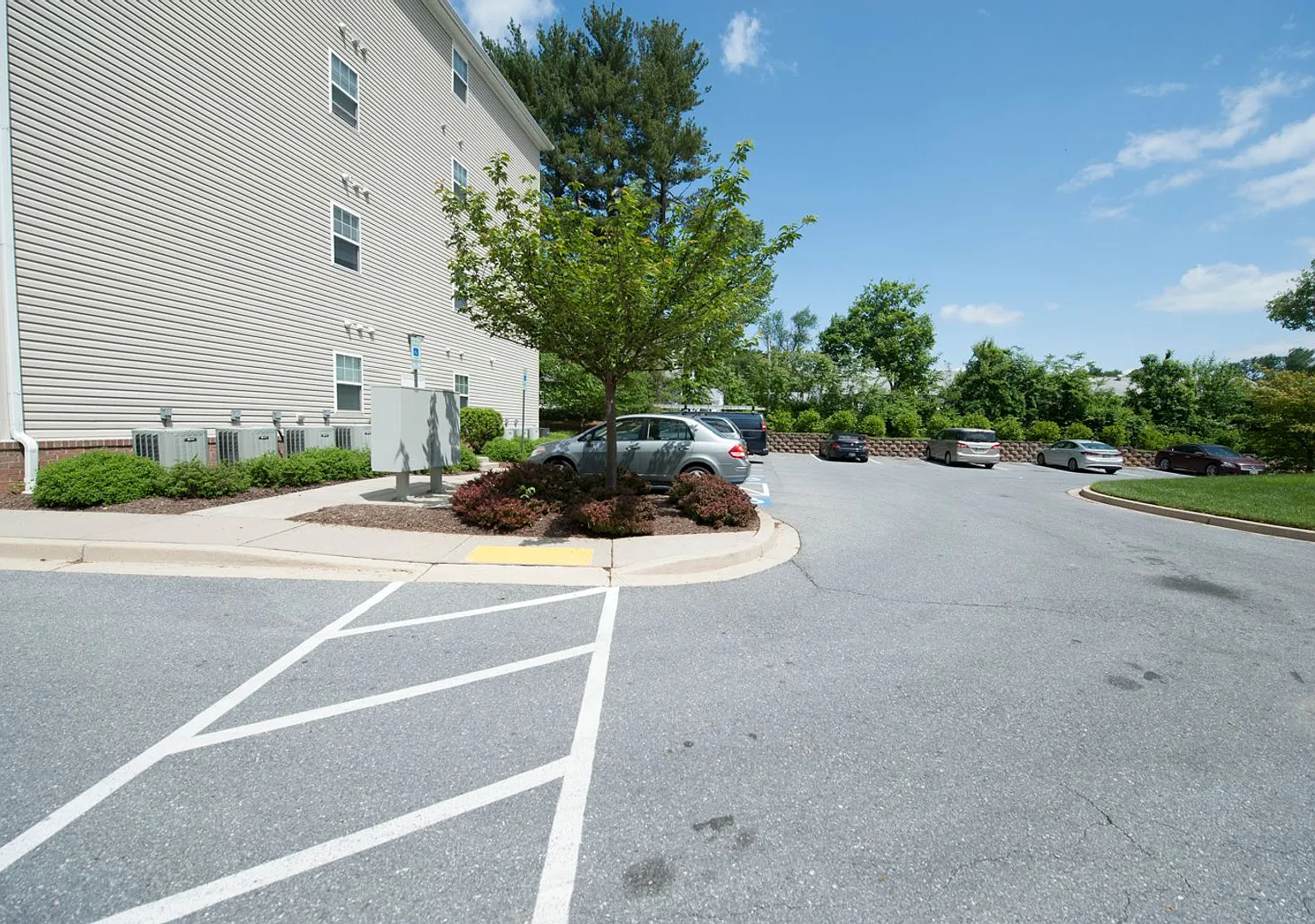 Falls Chapel Apts — Photo 2