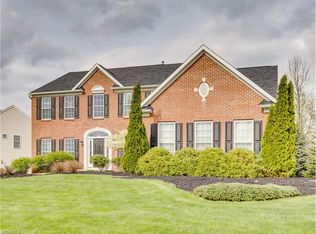 4879 Shining Willow Blvd, Stow, OH 44224