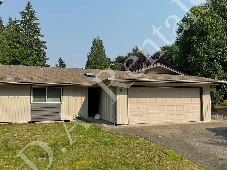 3210B Mayfair Dr SW