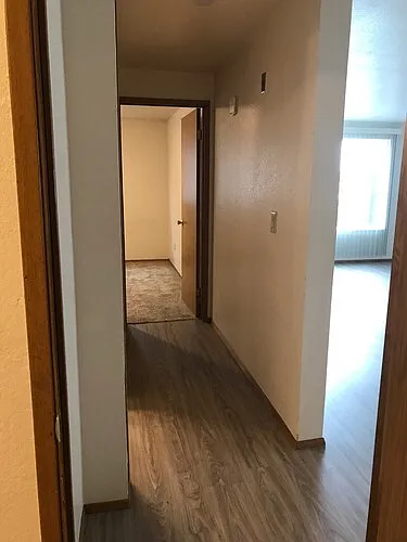 Riverdale Apartments — Photo 35