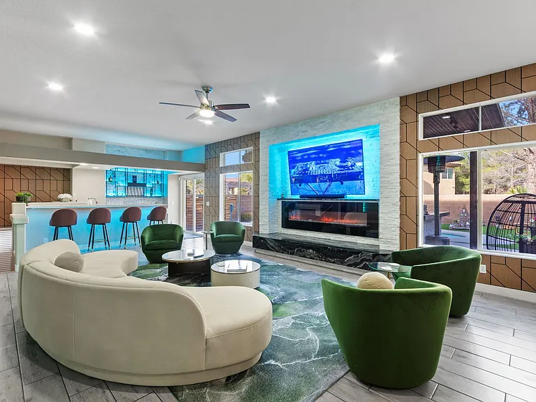 4198 Abernethy Forest Pl — Photo 14