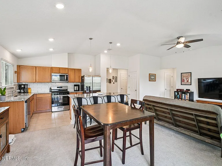 2635 Windsor Lakes Way — Photo 9