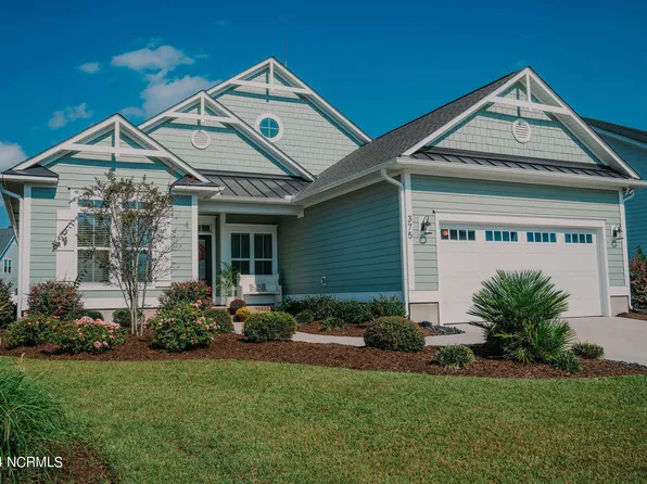 375 Spicer Lake Drive, Holly Ridge, NC 28445