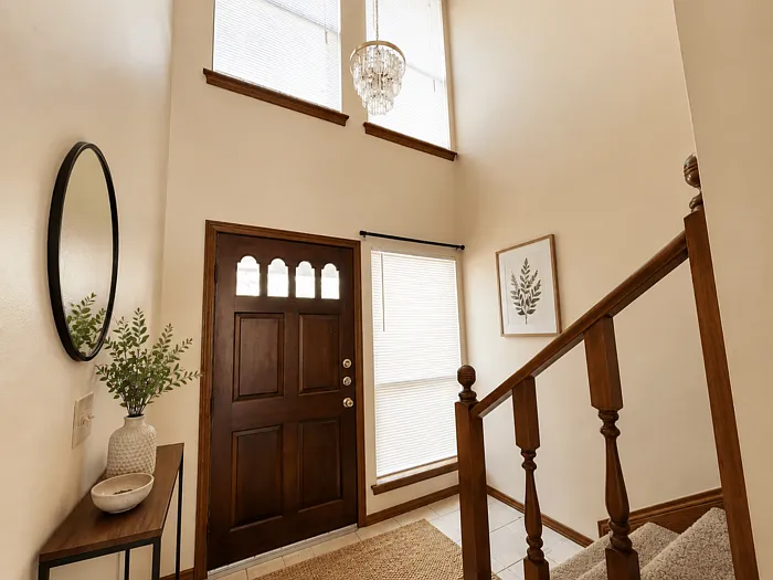 4 bed, 3.0 bath, $1,550 — Photo 2