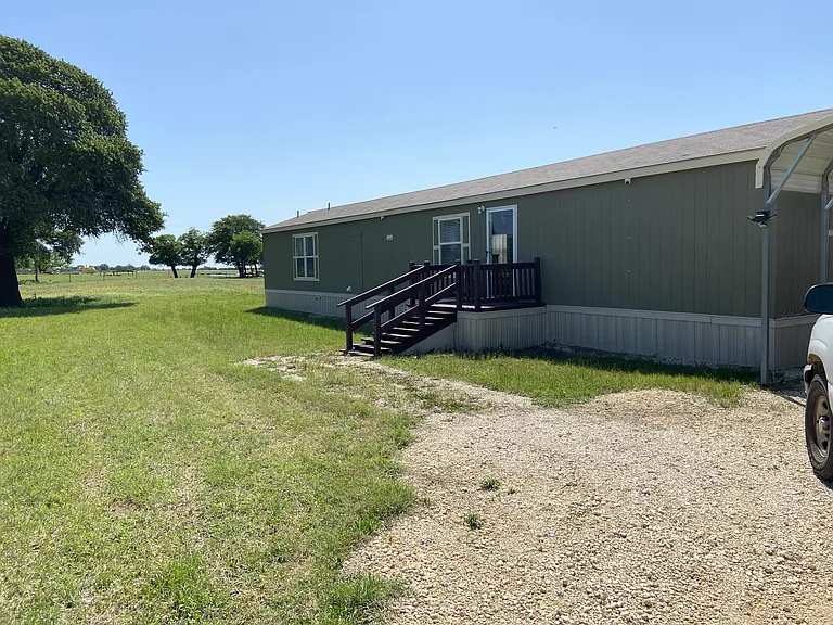 4145 FM 3326 E — Photo 7