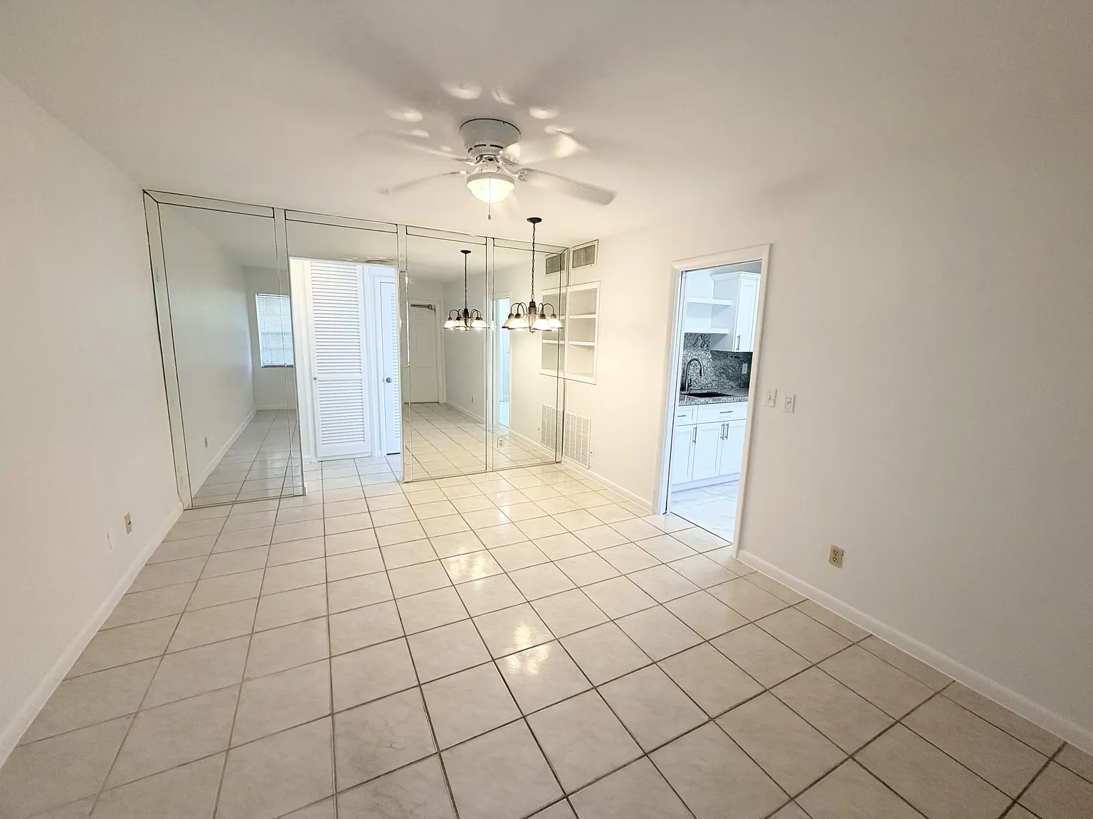 Colonial House 1150 Atlantic # 503 (Moises Sa... - 263 — Photo 3