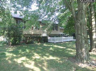 1488 Karl Dr, Akron, OH