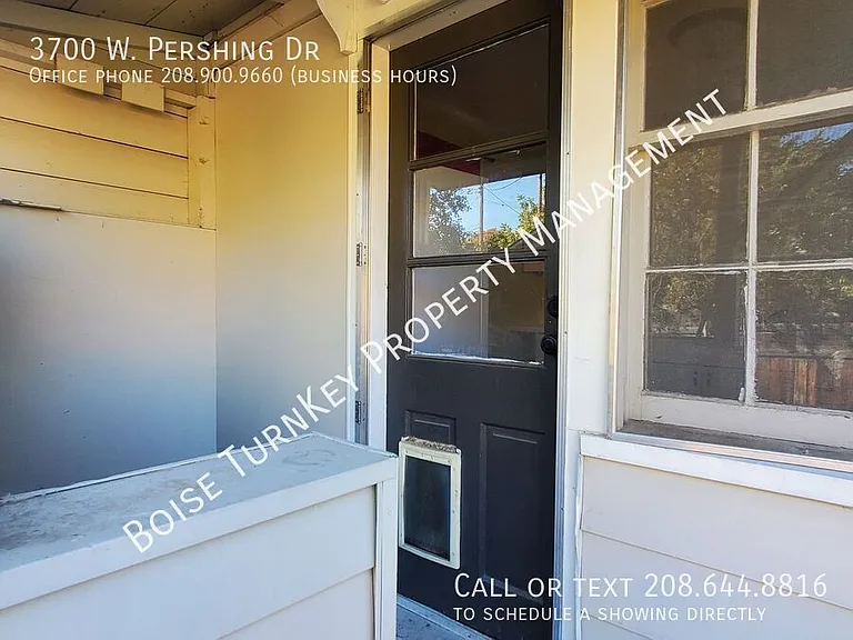 3700 W Pershing Dr — Photo 43