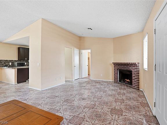 4th image of 4480 Bingham Ave