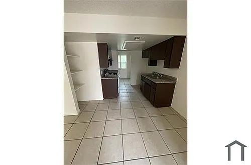 429 S Backer Ave Photo 1