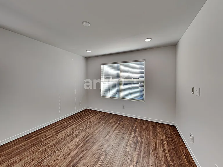 795 S 150th Dr — Photo 14