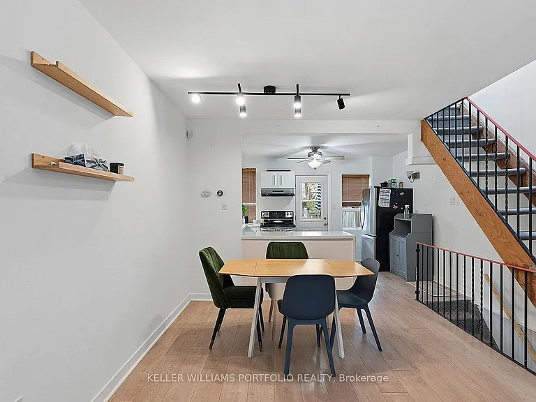 15 Myrtle Ave — Photo 11