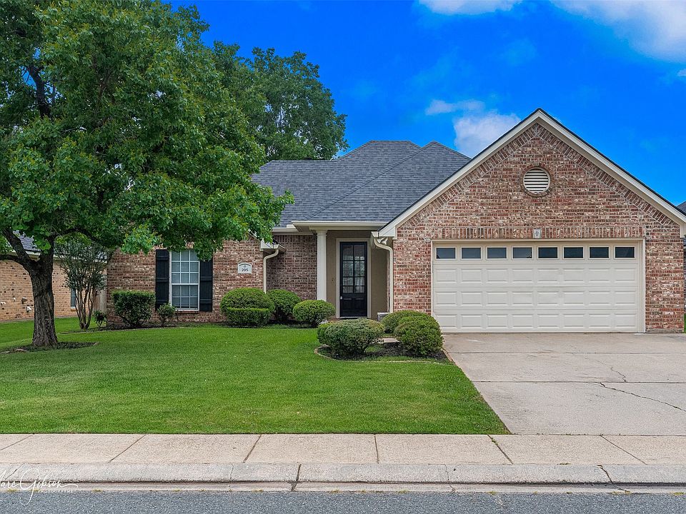1st image of 205 Cold Harbor Ct