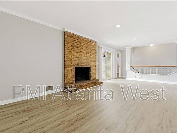 3rd image of 4203 Hapsburg Ct