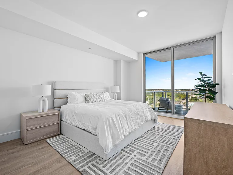 220 Lake Shore Dr #1413 — Photo 9