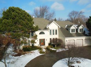 22W562 Glen Ct, Medinah, IL