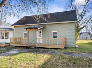 612 W Frank St, Mitchell, IN 47446