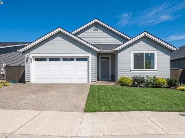 148 NW Liberty Ln, Estacada, OR 97023