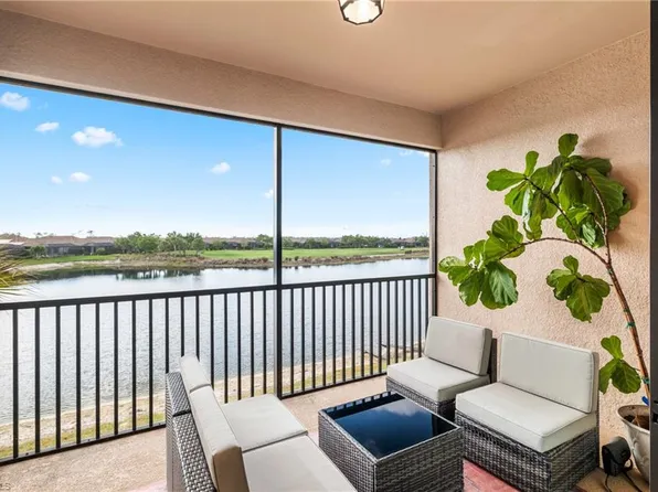 9365 Pocida CT #203, NAPLES, FL 34119