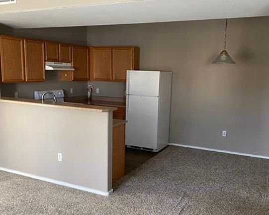 4th image of 2010 Rancho Lake Dr Unit 201-1