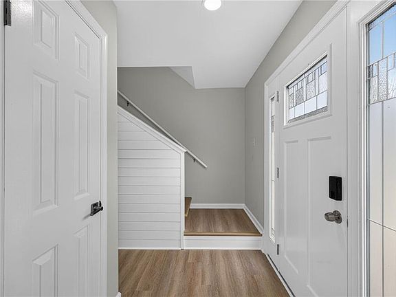 4th image of 753 Helmsdale Way