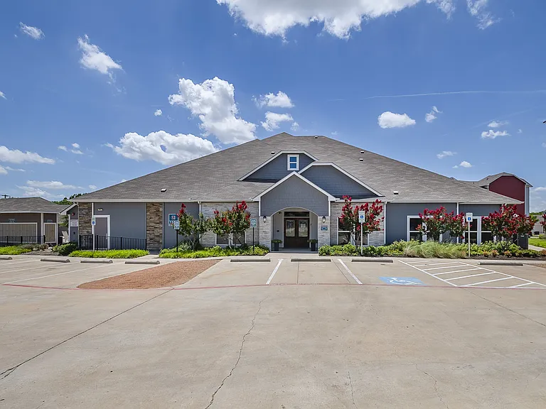 Park Residences Plano 55+ Active Adult Living — Photo 16