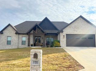 1501 S 30th St, Paragould, AR 72450