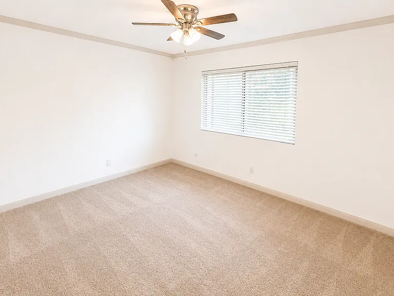6821 Alvarado Rd #4 — Photo 13