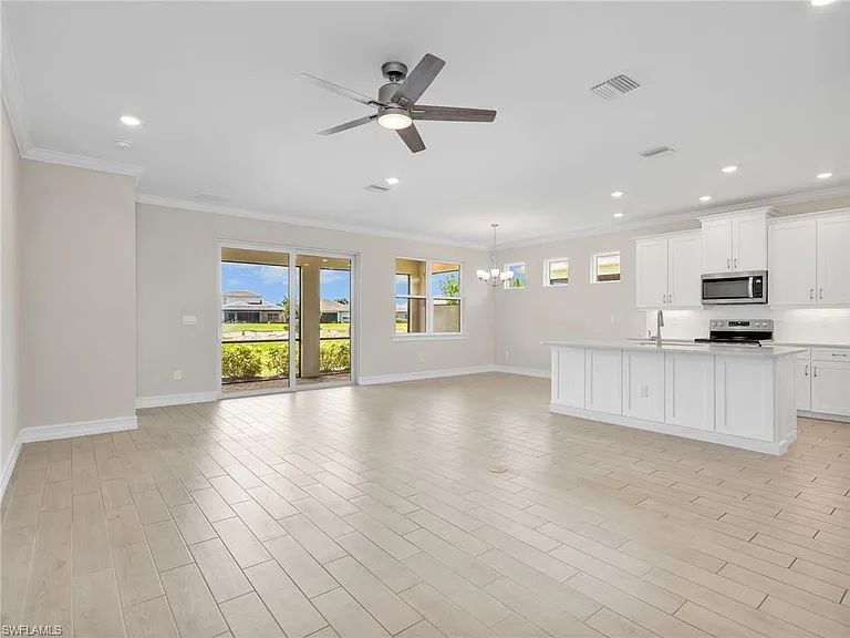 28029 Sanibel Sands St — Photo 11